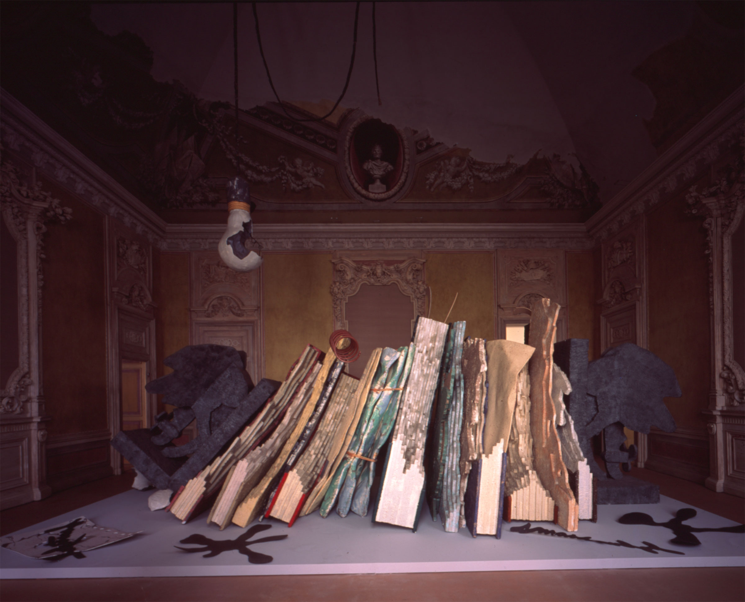 Claes Oldeburg Coosje van Bruggen, From the Entropic Library, 1989